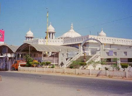 Gurudwara Sahib Ji (Armane Nagar) — view 3